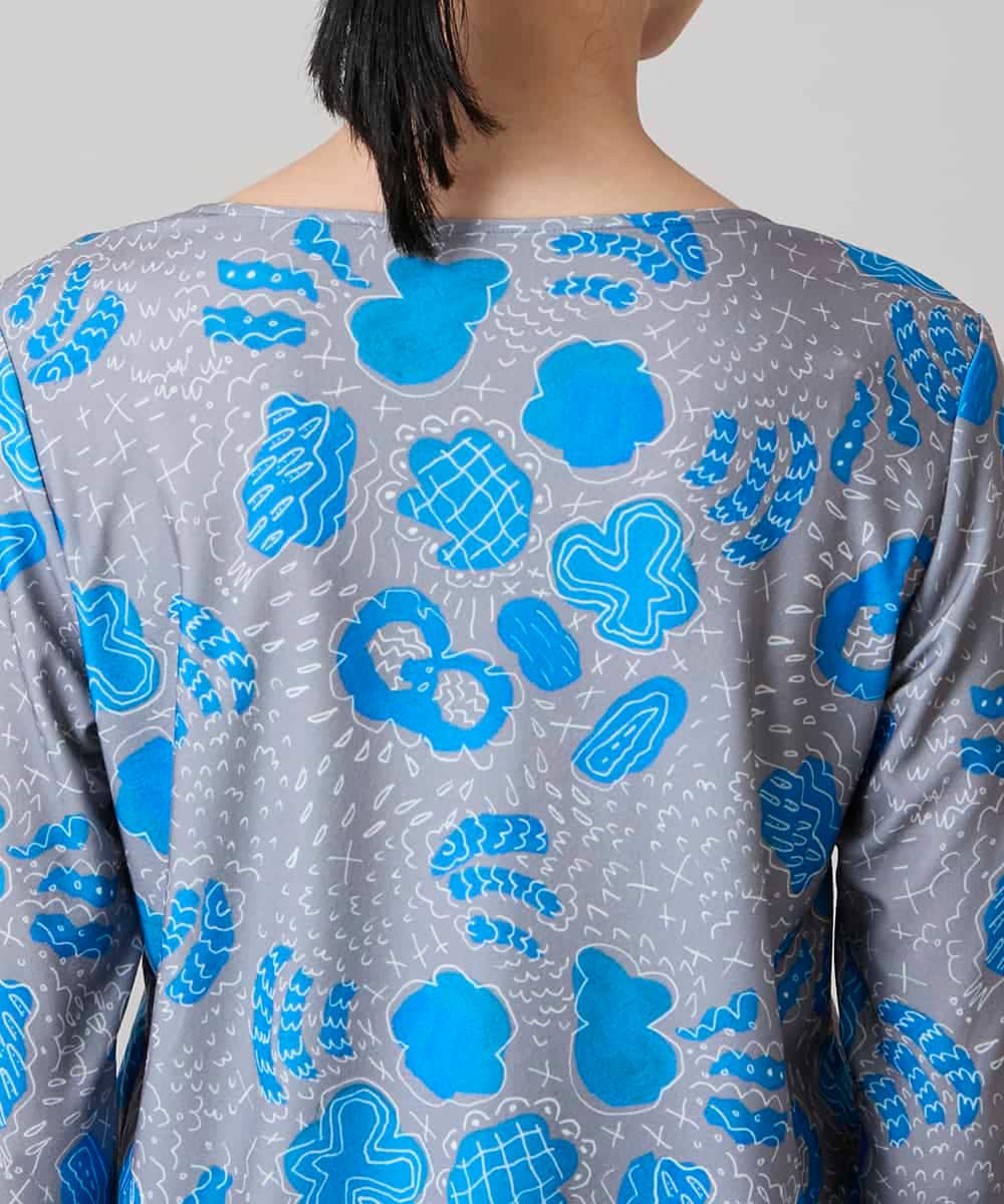 RHKAF31290 HIROKO KOSHINO(ヒロココシノ) アブストラクトパターンデザインカットソー/日本製/洗える ブルー