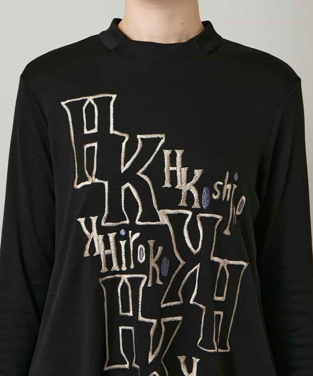 RHKAF32430 HIROKO KOSHINO(ヒロココシノ) 刺繍ロゴモックネックチュニック/日本製/洗える ブラック