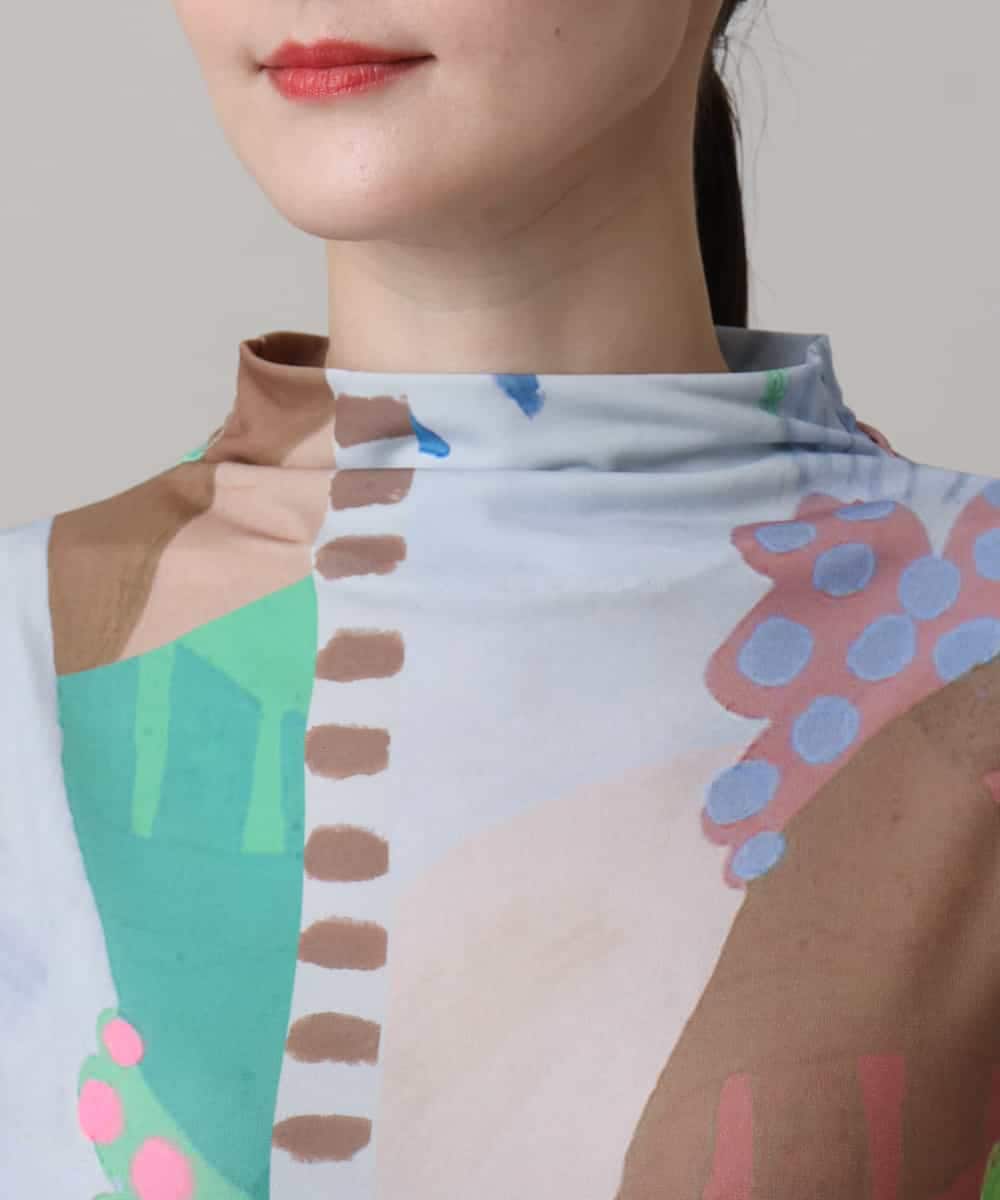 希少　HIROKO KOSHINO グラフィック　抽象画風 総柄 カットソー カラーコラージュアートプリントカットソー /日本製/洗える(カットソー