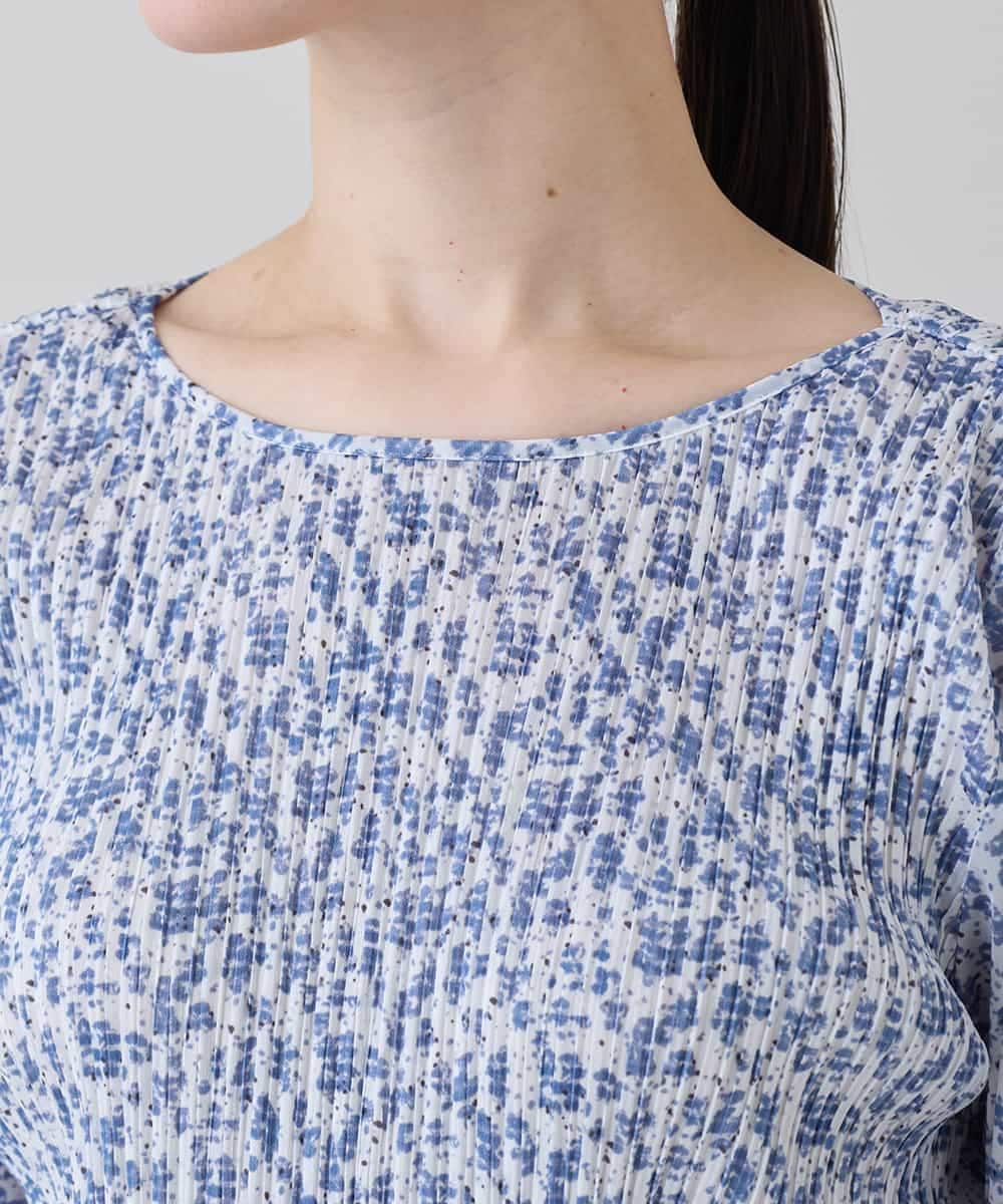 RHKED56390 HIROKO KOSHINO(ヒロココシノ) 幾何プリントプリーツデザインカットソー /洗える ライトブルー