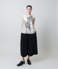 RHKED57590 HIROKO KOSHINO(ヒロココシノ) フラワー刺繍チュールトップス/洗える ベージュ