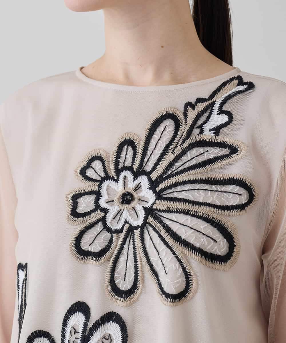 RHKED57590 HIROKO KOSHINO(ヒロココシノ) フラワー刺繍チュールトップス/洗える ベージュ