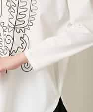 RHKFD03490 HIROKO KOSHINO(ヒロココシノ) ボタニカルモチーフ刺繍ロングTシャツ/洗える ホワイト