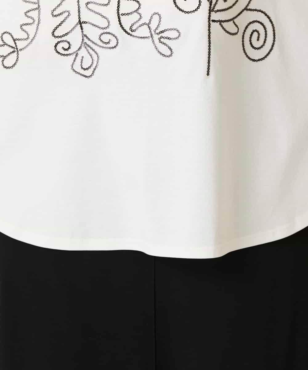 RHKFD03490 HIROKO KOSHINO(ヒロココシノ) ボタニカルモチーフ刺繍ロングTシャツ/洗える ホワイト