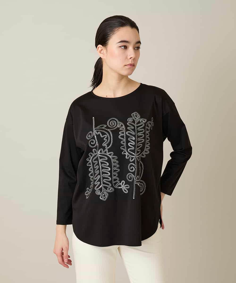 RHKFD03490 HIROKO KOSHINO(ヒロココシノ) ボタニカルモチーフ刺繍ロングTシャツ/洗える ブラック
