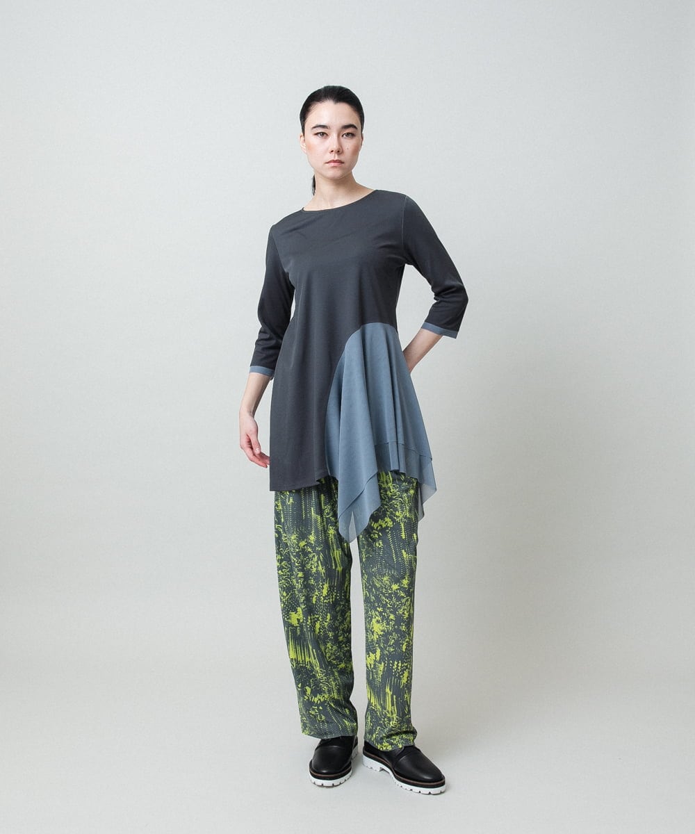 RHKGF11330 HIROKO KOSHINO(ヒロココシノ) アシンメトリーチュールヘムデザインチュニック/日本製/洗える グレー