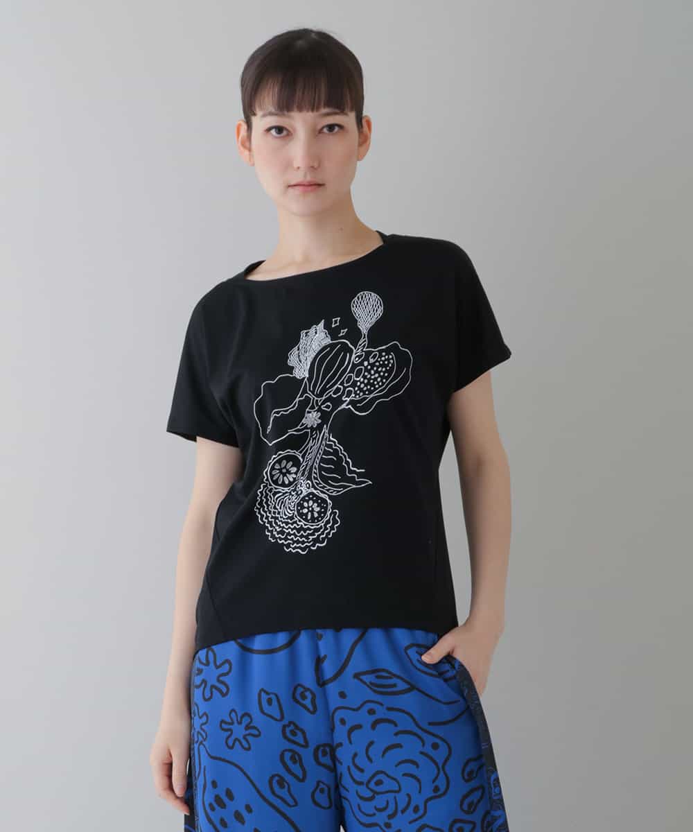 RHKGT33340 HIROKO KOSHINO(ヒロココシノ) 【洗える/日本製】フルーツプリントコットンTシャツ ブラック