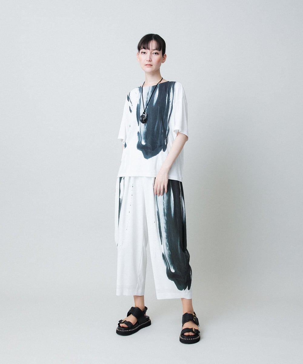 RHKHB06390 HIROKO KOSHINO(ヒロココシノ) 墨絵プリントボックスフォルムTシャツ /日本製/洗える ホワイト
