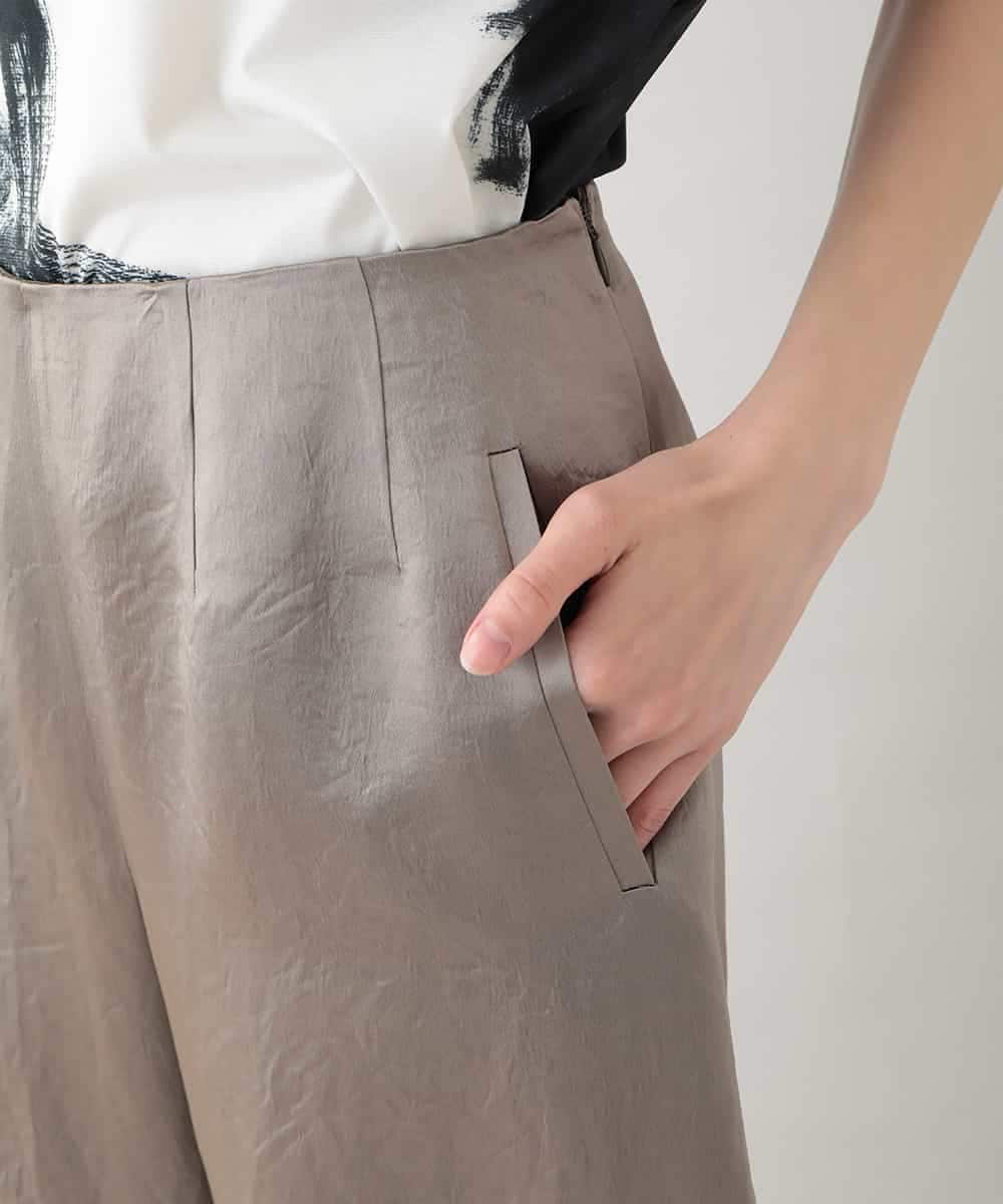 RHLHB02540 HIROKO KOSHINO(ヒロココシノ) サテンワイドデザインパンツ /日本製 ベージュ