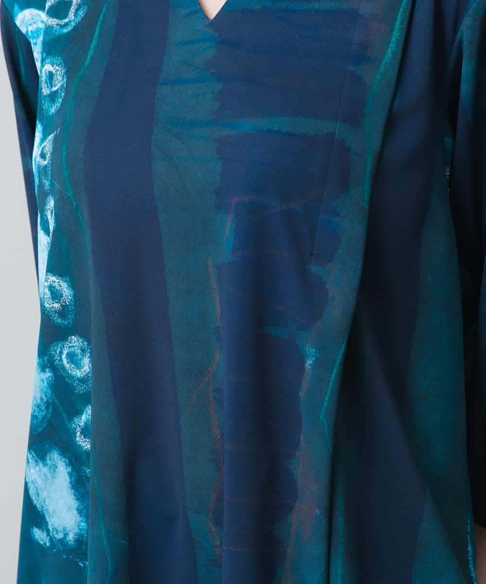 RHPGC27490 HIROKO KOSHINO(ヒロココシノ) アシンメトリーヘム絵画プリントプルオーバー /日本製/洗える グリーン