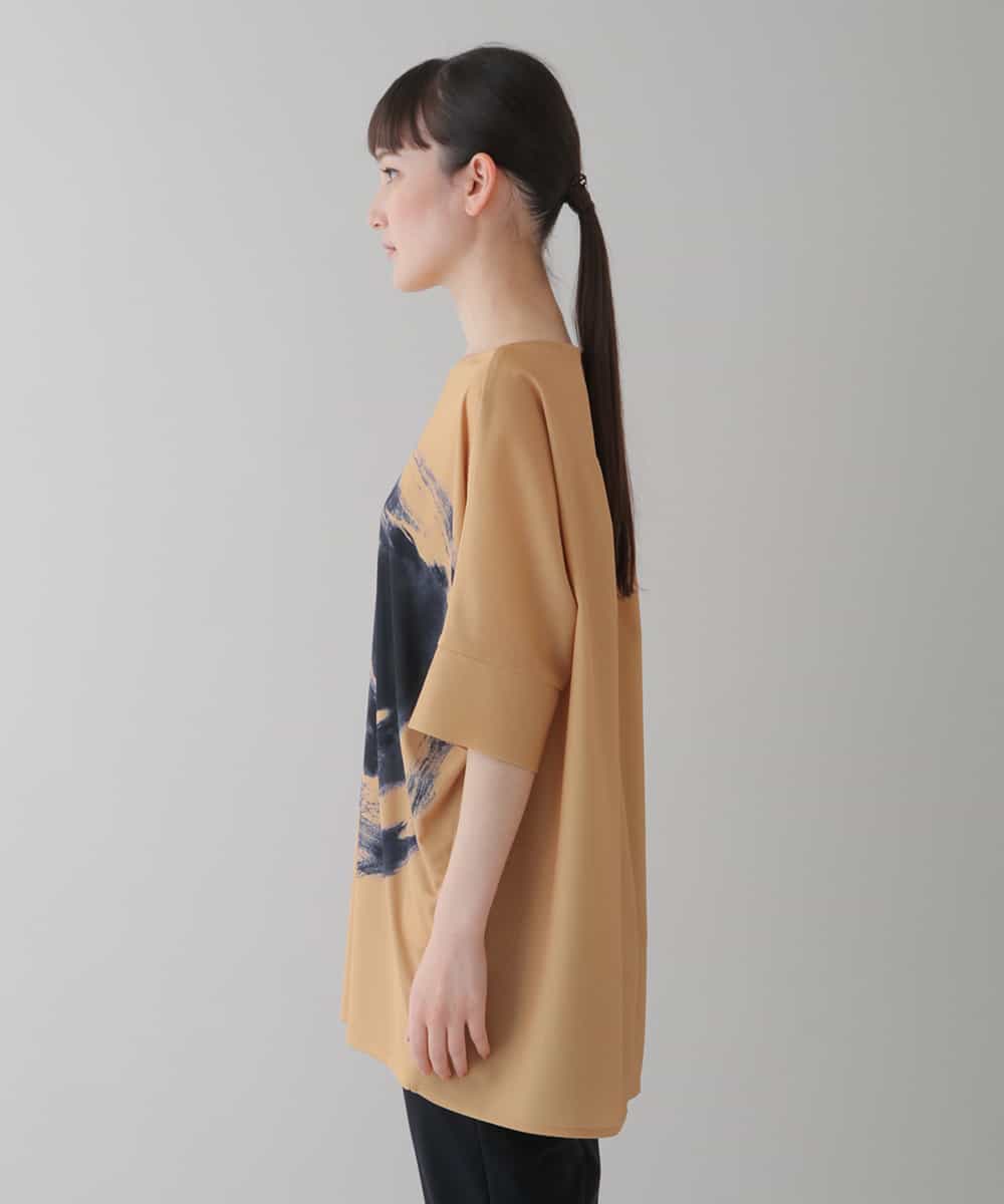 RHPGT31430 HIROKO KOSHINO(ヒロココシノ) 【洗える/日本製】墨絵ドルマンシルエットチュニック ベージュ