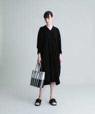 RHPGU40690 HIROKO KOSHINO(ヒロココシノ) 【日本製】ドライポンチドルマンフォルムワンピース ブラック