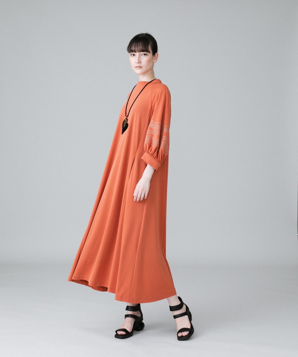 RHPHW33890 HIROKO KOSHINO(ヒロココシノ) ドライポンチシルエットワンピース /日本製/洗える オレンジ