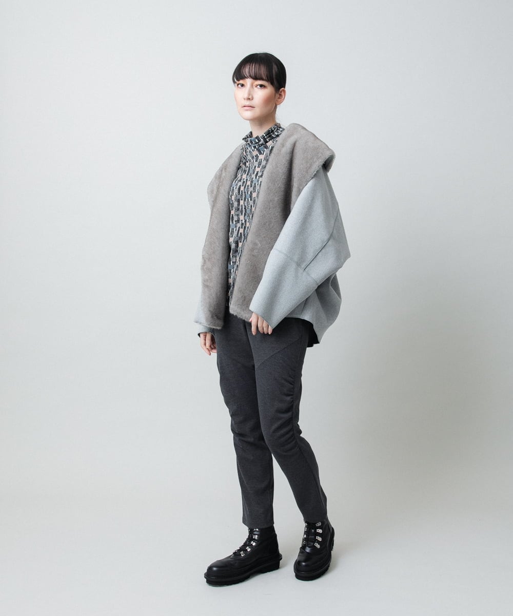 RHQAF65380 HIROKO KOSHINO(ヒロココシノ) ギャザーアクセント切り替えデザインパンツ/日本製/洗える ダークグレー