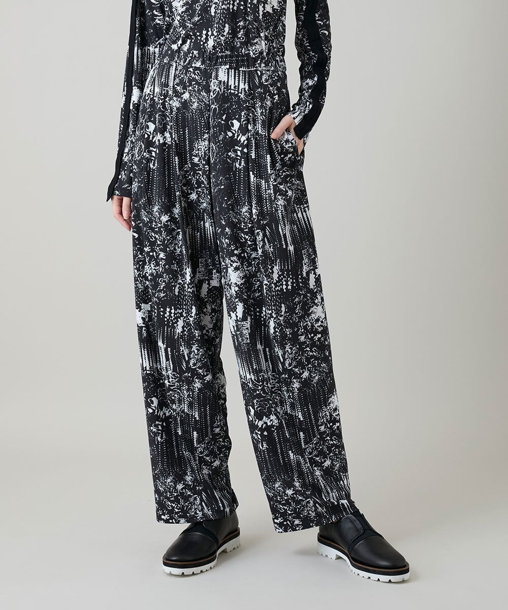 RHQGD15540 HIROKO KOSHINO(ヒロココシノ) 【ブラック：WEB/京王百貨店新宿店限定カラー】インクペインティングイージーパンツ/日本製/洗える ブラック