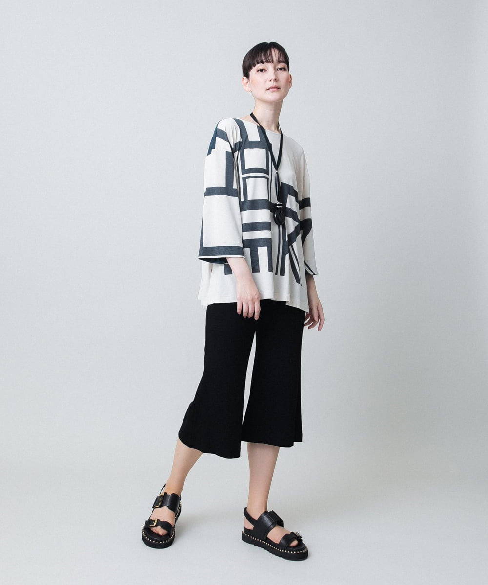 RHQHC81260 HIROKO KOSHINO(ヒロココシノ) ストレッチポンチミドル丈フレアパンツ /日本製/洗える ブラック