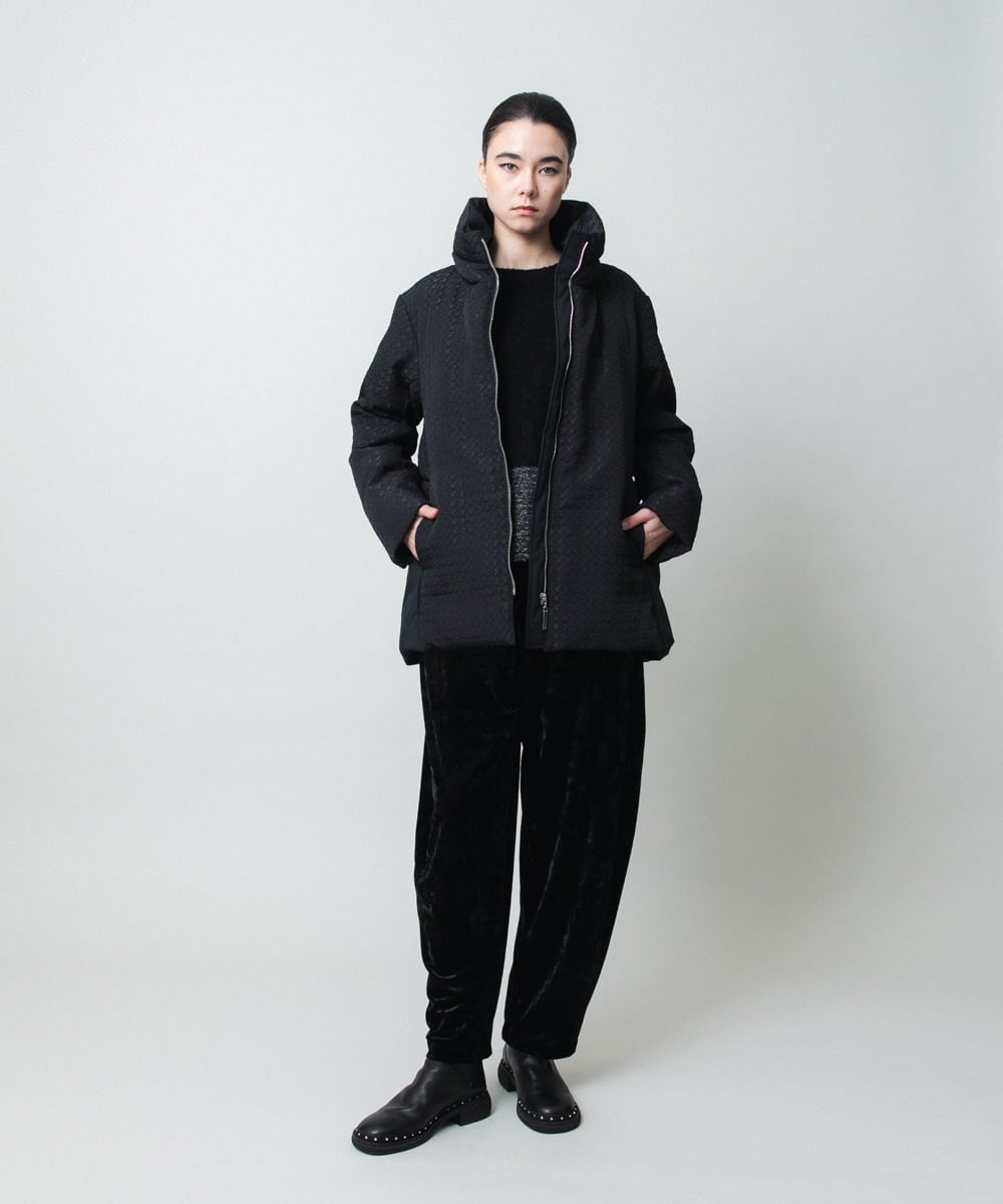 RHUWD30120 HIROKO KOSHINO(ヒロココシノ) 千鳥柄ジャカードダウンジャケット ホワイト