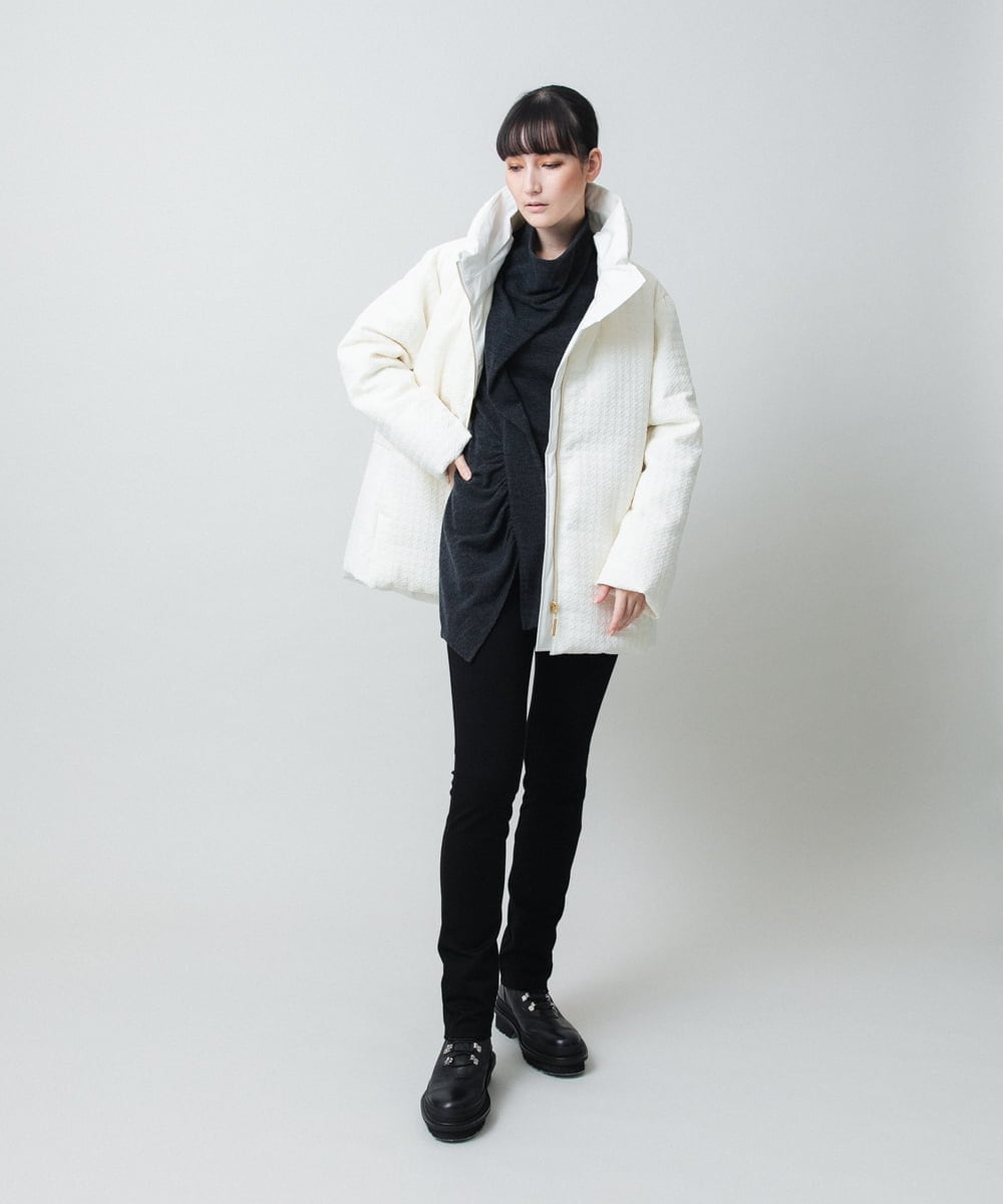 RHUWD30120 HIROKO KOSHINO(ヒロココシノ) 千鳥柄ジャガードダウンジャケット ホワイト