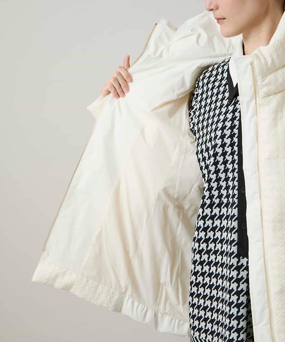 RHUWD30120 HIROKO KOSHINO(ヒロココシノ) 千鳥柄ジャカードダウンジャケット ホワイト