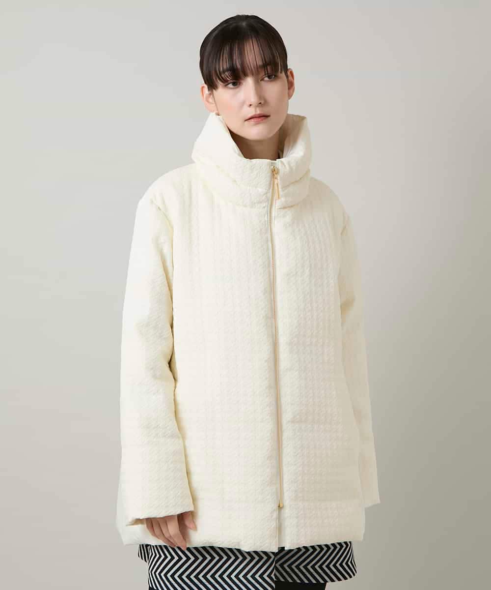 RHUWD30120 HIROKO KOSHINO(ヒロココシノ) 千鳥柄ジャカードダウンジャケット ホワイト