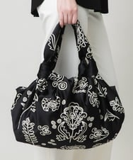 RK5FD01390 HIROKO KOSHINO(ヒロココシノ) ボタニカルプリントバッグ ブラック