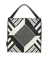 RK5GE01390 HIROKO KOSHINO(ヒロココシノ) ジオメトリックニットトートバッグ アイボリー