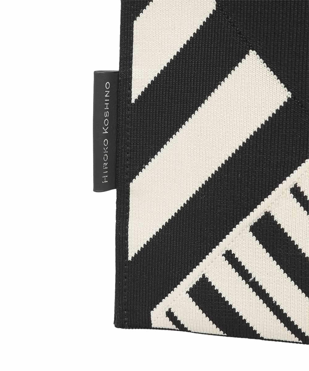 RK5GE01390 HIROKO KOSHINO(ヒロココシノ) ジオメトリックニットトートバッグ アイボリー