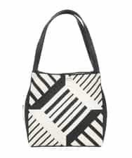 RK5GE02360 HIROKO KOSHINO(ヒロココシノ) ジオメトリックスクエアニットバッグ アイボリー