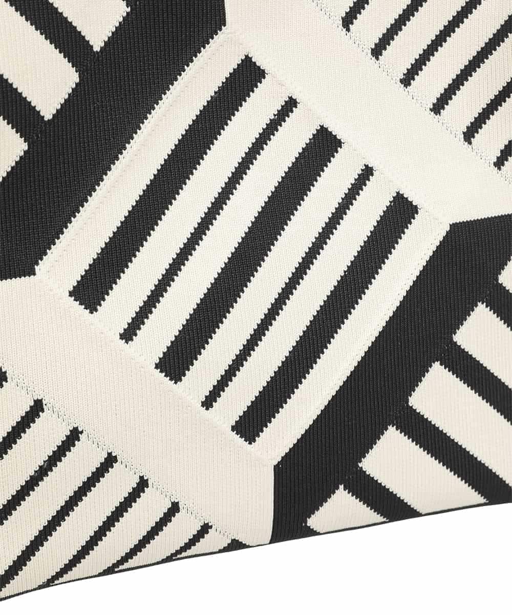 RK5GE02360 HIROKO KOSHINO(ヒロココシノ) ジオメトリックスクエアニットバッグ アイボリー