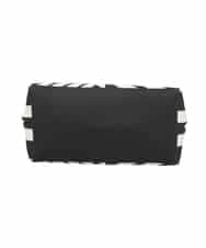 RK5GE02360 HIROKO KOSHINO(ヒロココシノ) ジオメトリックスクエアニットバッグ アイボリー