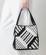 RK5GE02360 HIROKO KOSHINO(ヒロココシノ) ジオメトリックスクエアニットバッグ アイボリー