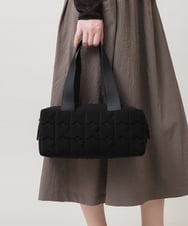 RK5JE01390 HIROKO KOSHINO(ヒロココシノ) HKエンボススリムボストンバッグ ブラック