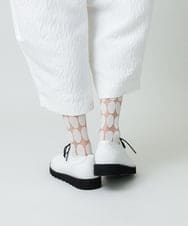 RK8GA01036 HIROKO KOSHINO(ヒロココシノ) オーバル柄シースルーソックス/日本製 アイボリー