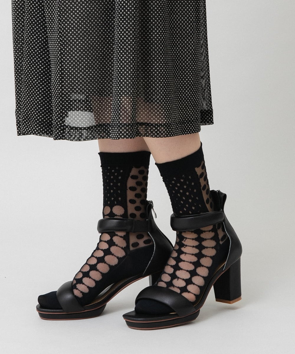 RK8GE01039 HIROKO KOSHINO(ヒロココシノ) マルチドットパターンシアーソックス /日本製/洗濯機で洗える ホワイト