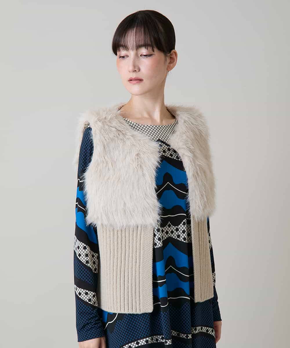 RKBLD02450 HIROKO KOSHINO(ヒロココシノ) ファーニットデザインジレ オフホワイト