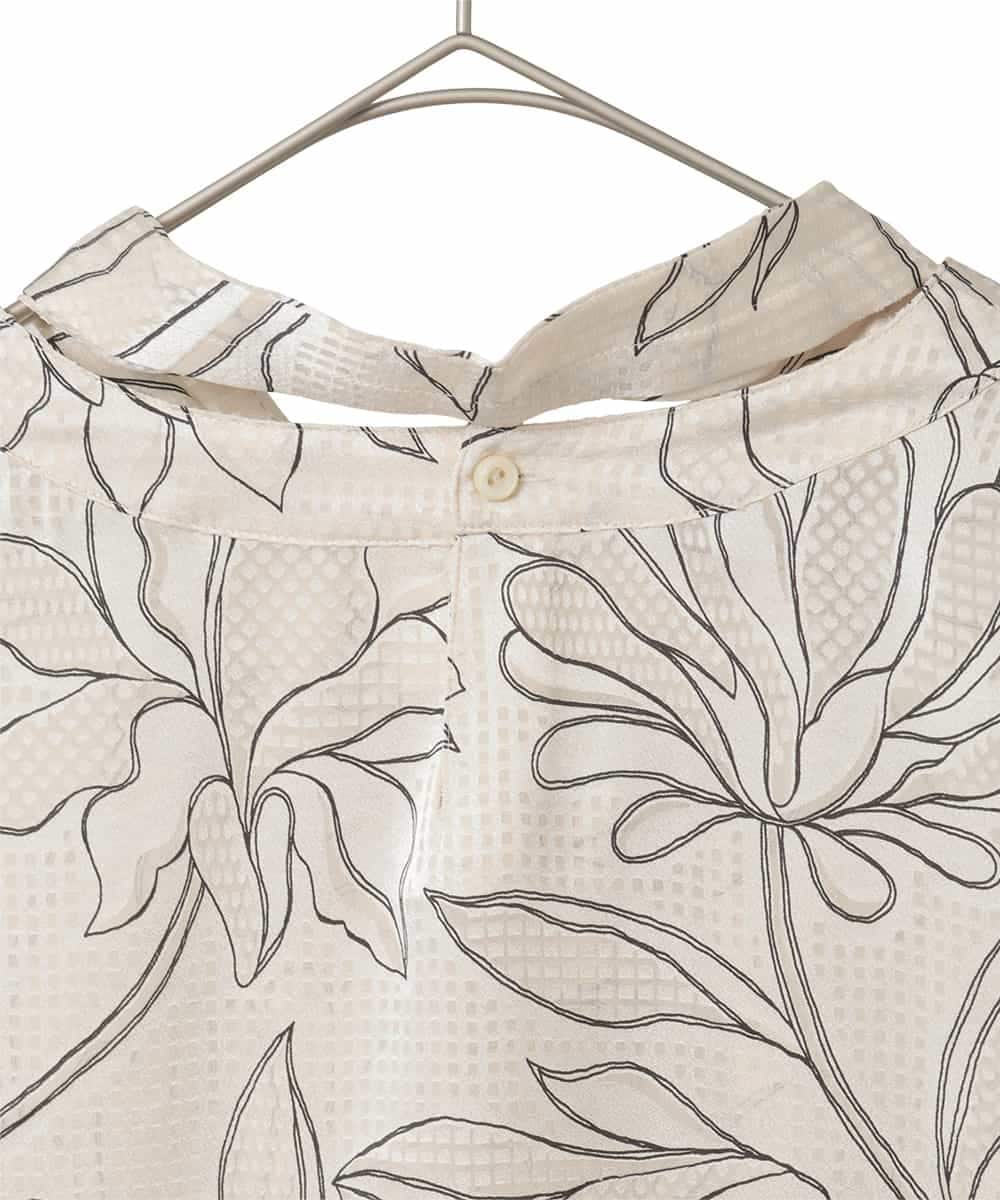 RLBED55310 HIROKO BIS GRANDE(ヒロコ ビス グランデ) ボタニカルモチーフプルオーバーブラウス アイボリー