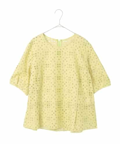 RLBFD33290 HIROKO BIS GRANDE 【大きいサイズ】アイレット刺繍タックヘムブラウス