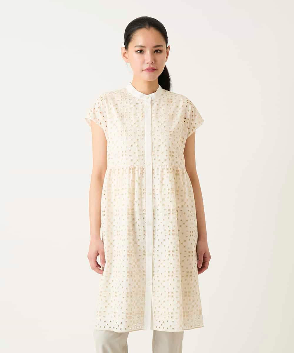 RLBFD34410 HIROKO BIS GRANDE(ヒロコ ビス グランデ) 【大きいサイズ】アイレット刺繍フレンチスリーブチュニックブラウス アイボリー