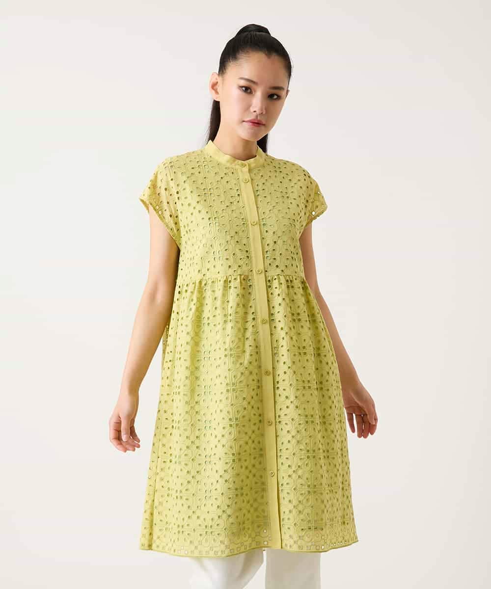 RLBFD34410 HIROKO BIS GRANDE(ヒロコ ビス グランデ) 【大きいサイズ】アイレット刺繍フレンチスリーブチュニックブラウス アイボリー