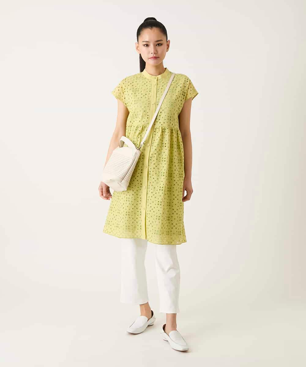 RLBFD34410 HIROKO BIS GRANDE(ヒロコ ビス グランデ) 【大きいサイズ】アイレット刺繍フレンチスリーブチュニックブラウス アイボリー