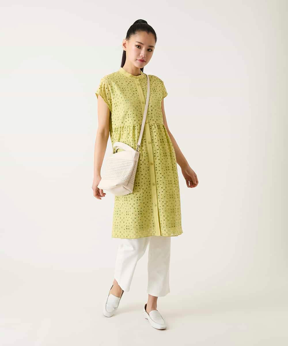 RLBFD34410 HIROKO BIS GRANDE(ヒロコ ビス グランデ) 【大きいサイズ】アイレット刺繍フレンチスリーブチュニックブラウス アイボリー