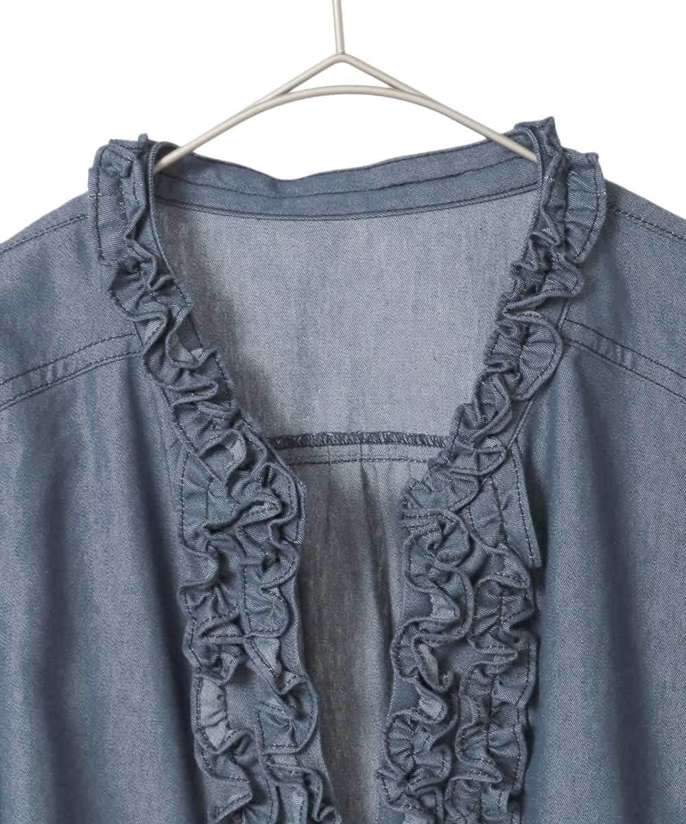 RLBFD40250 HIROKO BIS GRANDE(ヒロコ ビス グランデ) 【大きいサイズ】フリルアクセントダンガリーブラウス ネイビー