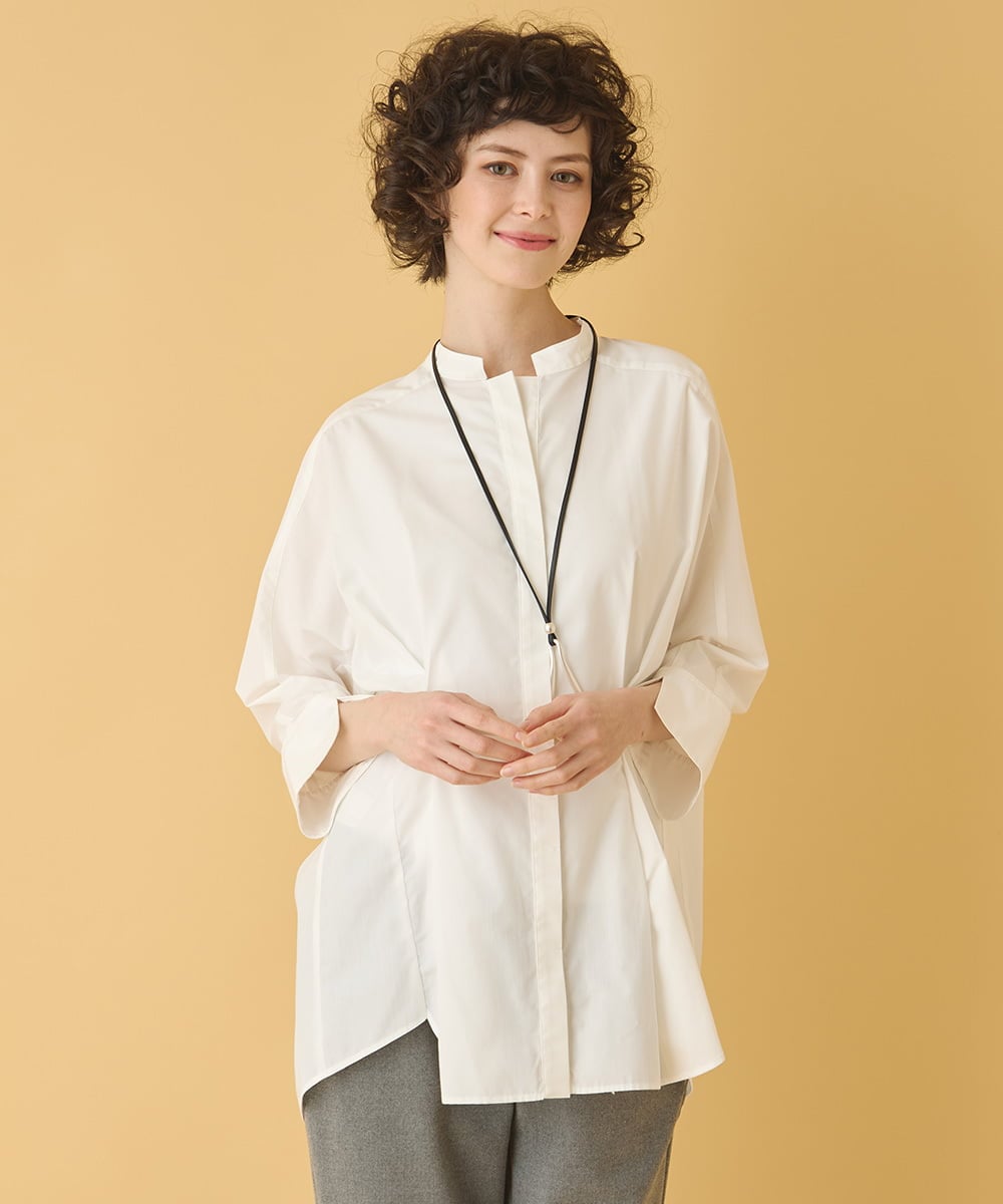 RLBIW13280 HIROKO BIS GRANDE(ヒロコ ビス グランデ) 【大きいサイズ】バンドカラータックデザインシャツ /洗濯機で洗える ホワイト