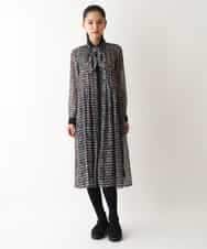 RLEAB03510 HIROKO BIS GRANDE(ヒロコ ビス グランデ) 【大きいサイズ/リボンタイ付き】シアーチェックツイードプリントワンピース /洗濯機で洗える ブルー