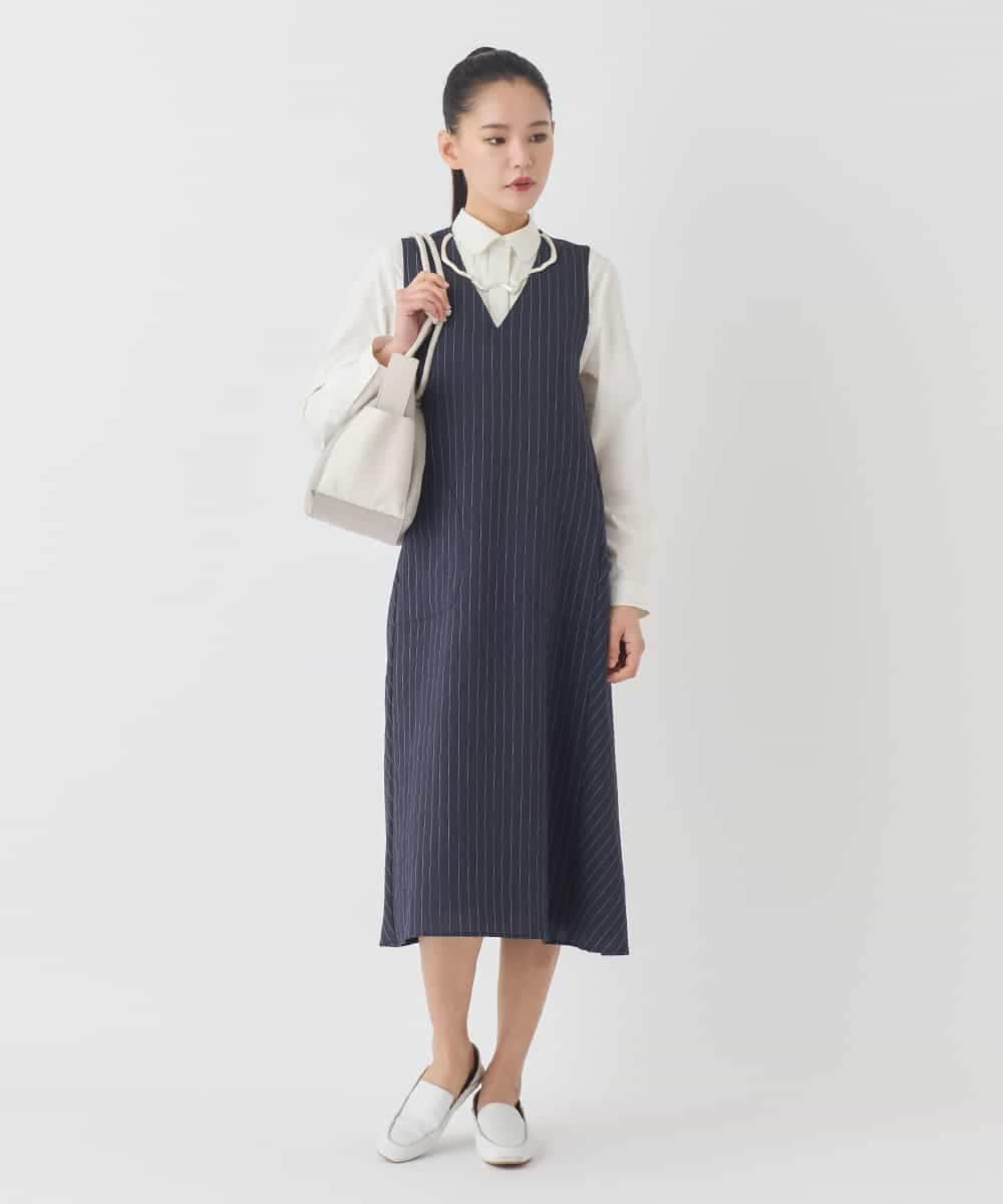 RLEDD03410 HIROKO BIS GRANDE(ヒロコ ビス グランデ) 【大きいサイズ】ピンストライプフレアジャンパースカート ネイビー
