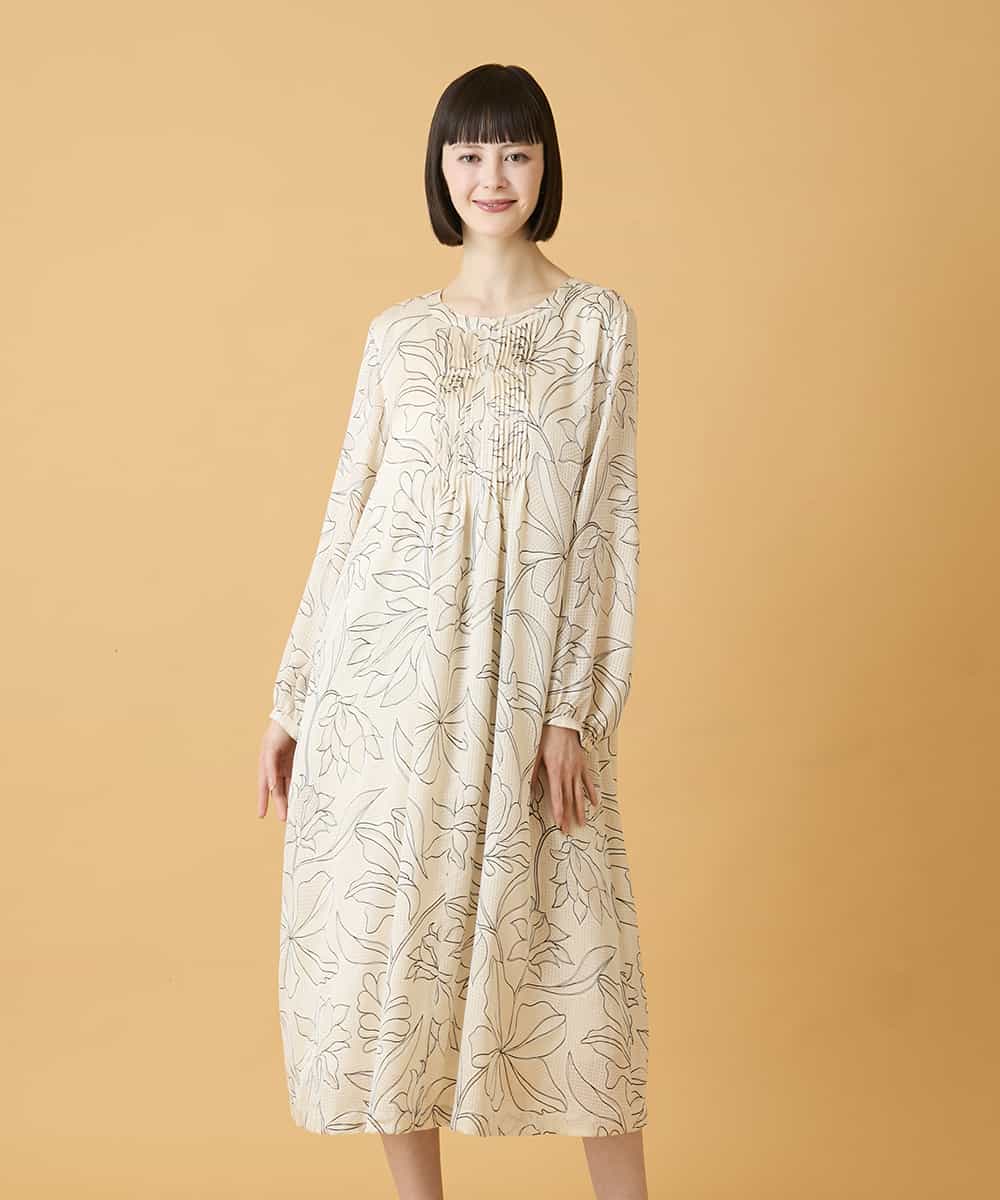 RLEED56510 HIROKO BIS GRANDE(ヒロコ ビス グランデ) 【大きいサイズ】ボタニカルモチーフピンタックワンピース /洗える アイボリー