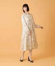 RLEED56510 HIROKO BIS GRANDE(ヒロコ ビス グランデ) 【大きいサイズ】ボタニカルモチーフピンタックワンピース /洗える アイボリー