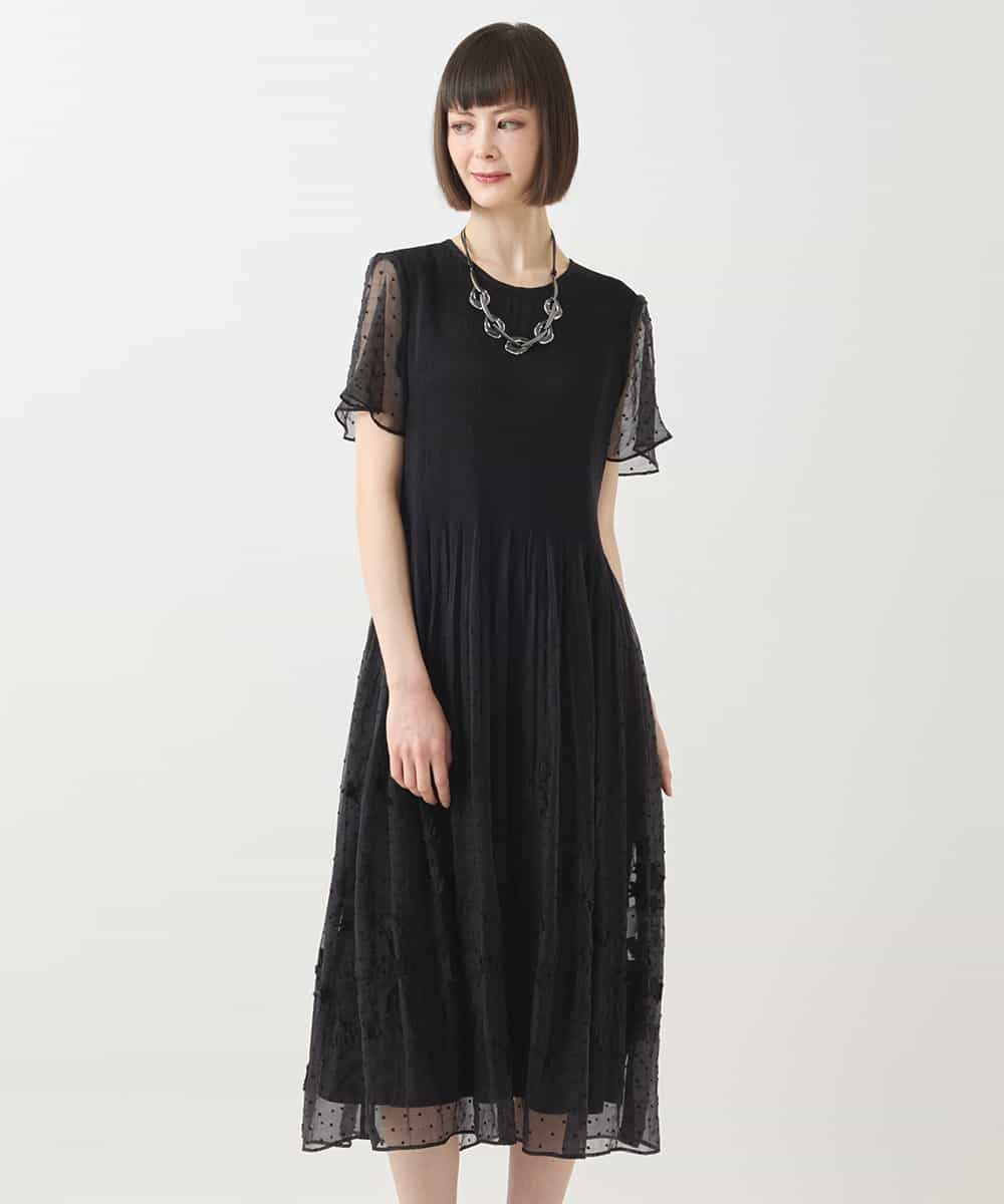 RLEGA32550 HIROKO BIS GRANDE(ヒロコ ビス グランデ) 【大きいサイズ】ドットフラワーシャーリング切り替えワンピース ライトグレー