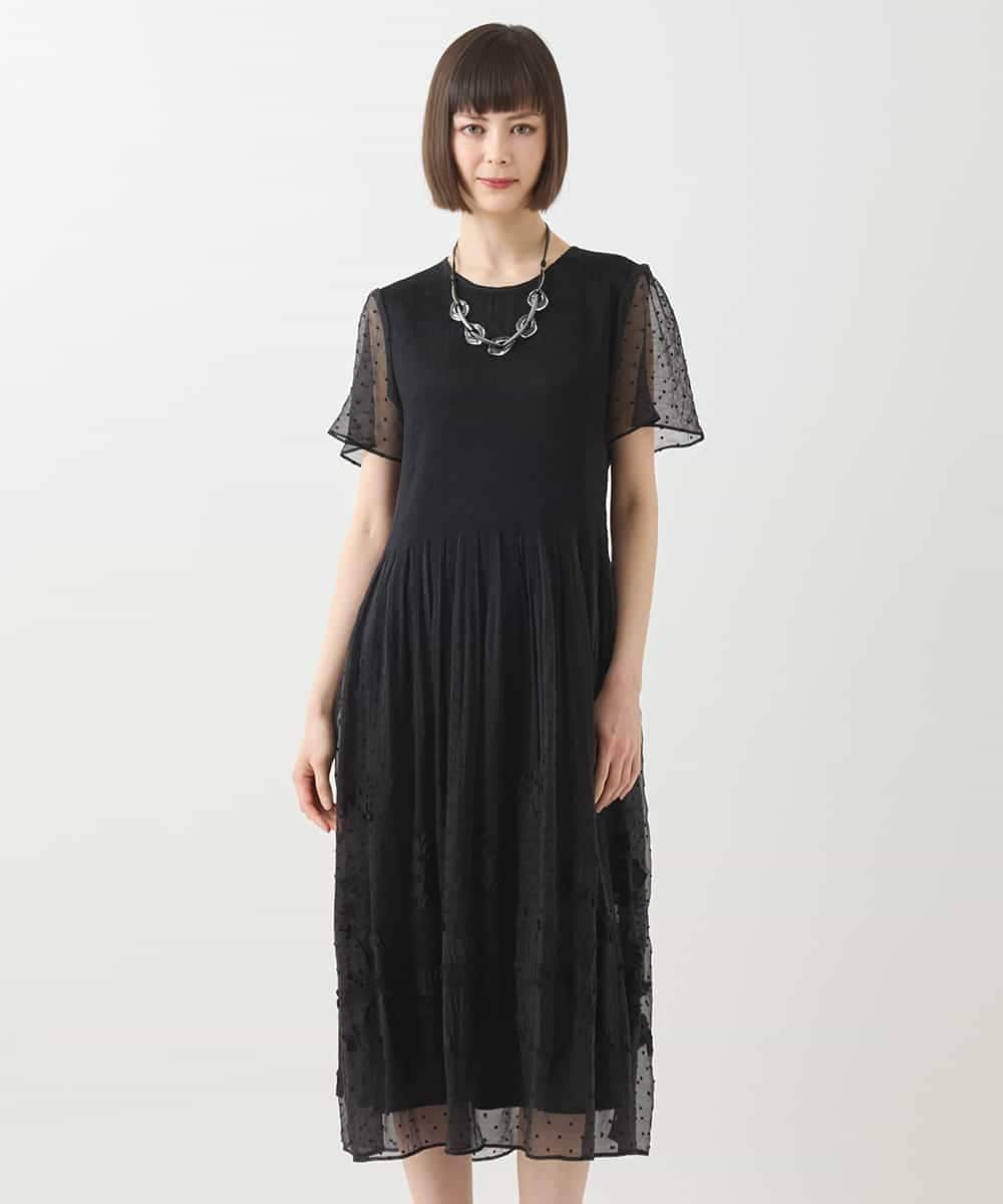 RLEGA32550 HIROKO BIS GRANDE(ヒロコ ビス グランデ) 【大きいサイズ】ドットフラワーシャーリング切り替えワンピース ライトグレー