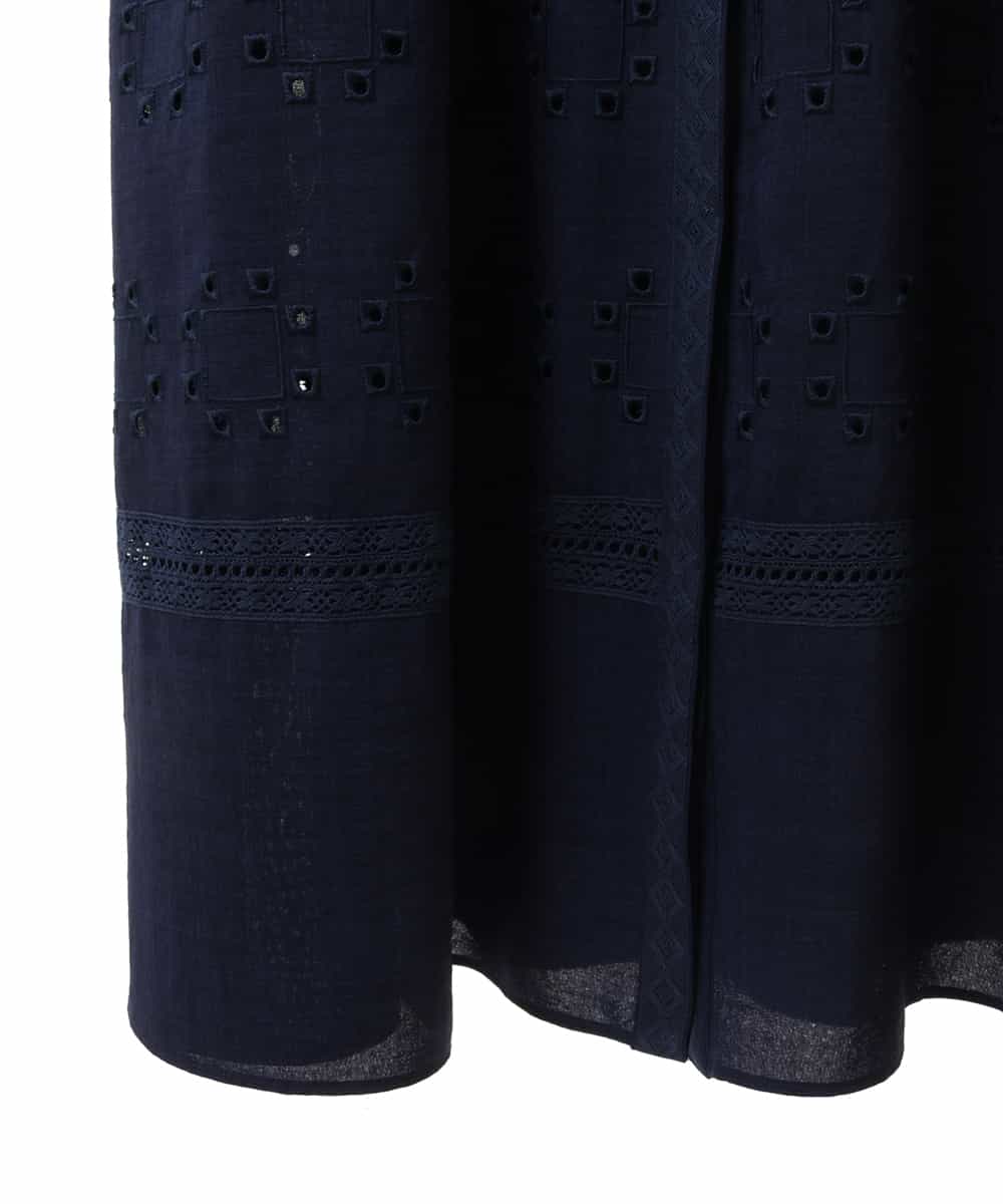 RLEGW06450 HIROKO BIS GRANDE(ヒロコ ビス グランデ) 【大きいサイズ】アイレット刺繍シャツワンピース /洗える ネイビー